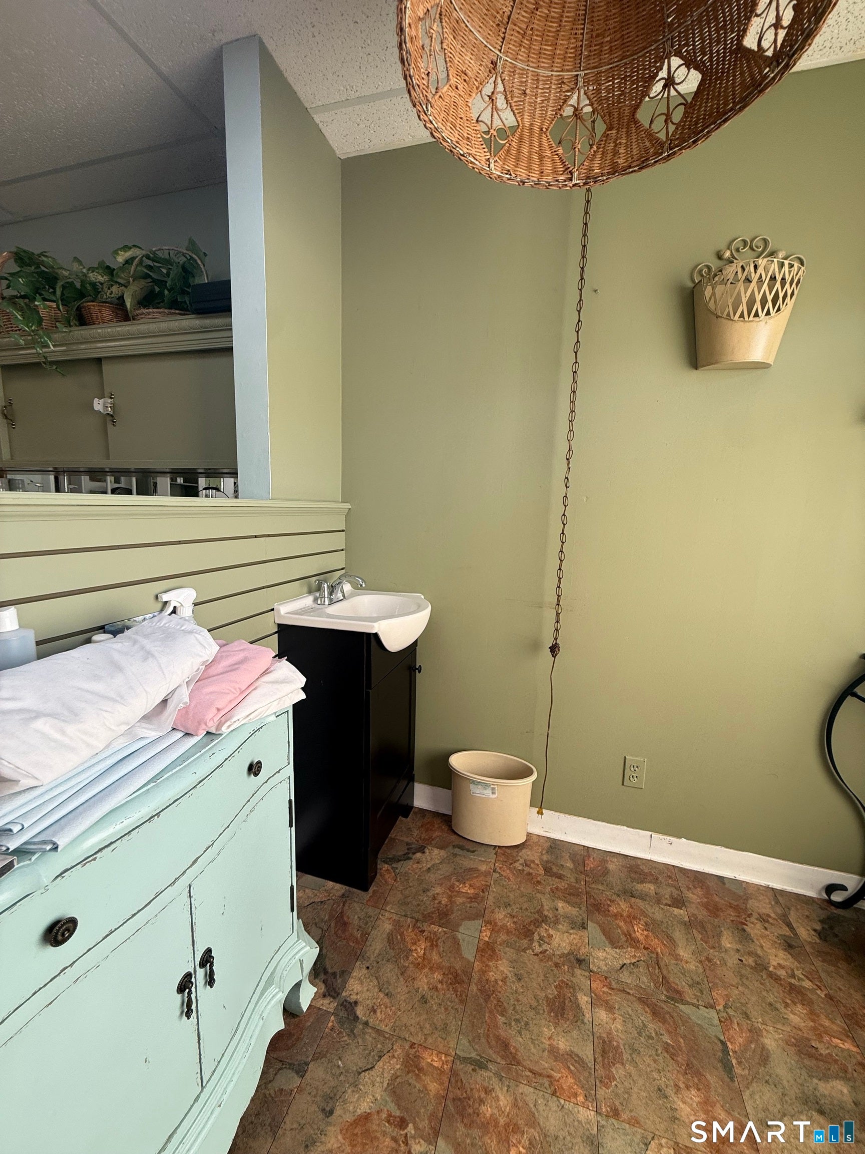 329 Main Street 107
