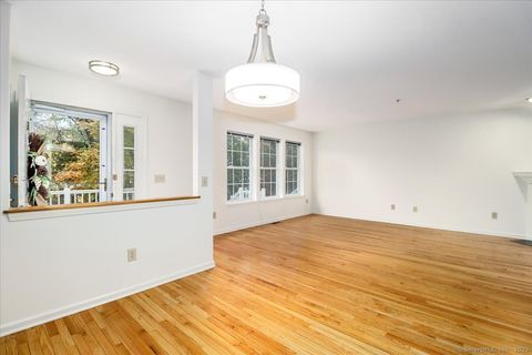 Tiny photo for 633 Danbury Road #APT 21, Ridgefield, CT 06877 (MLS # 24137018)