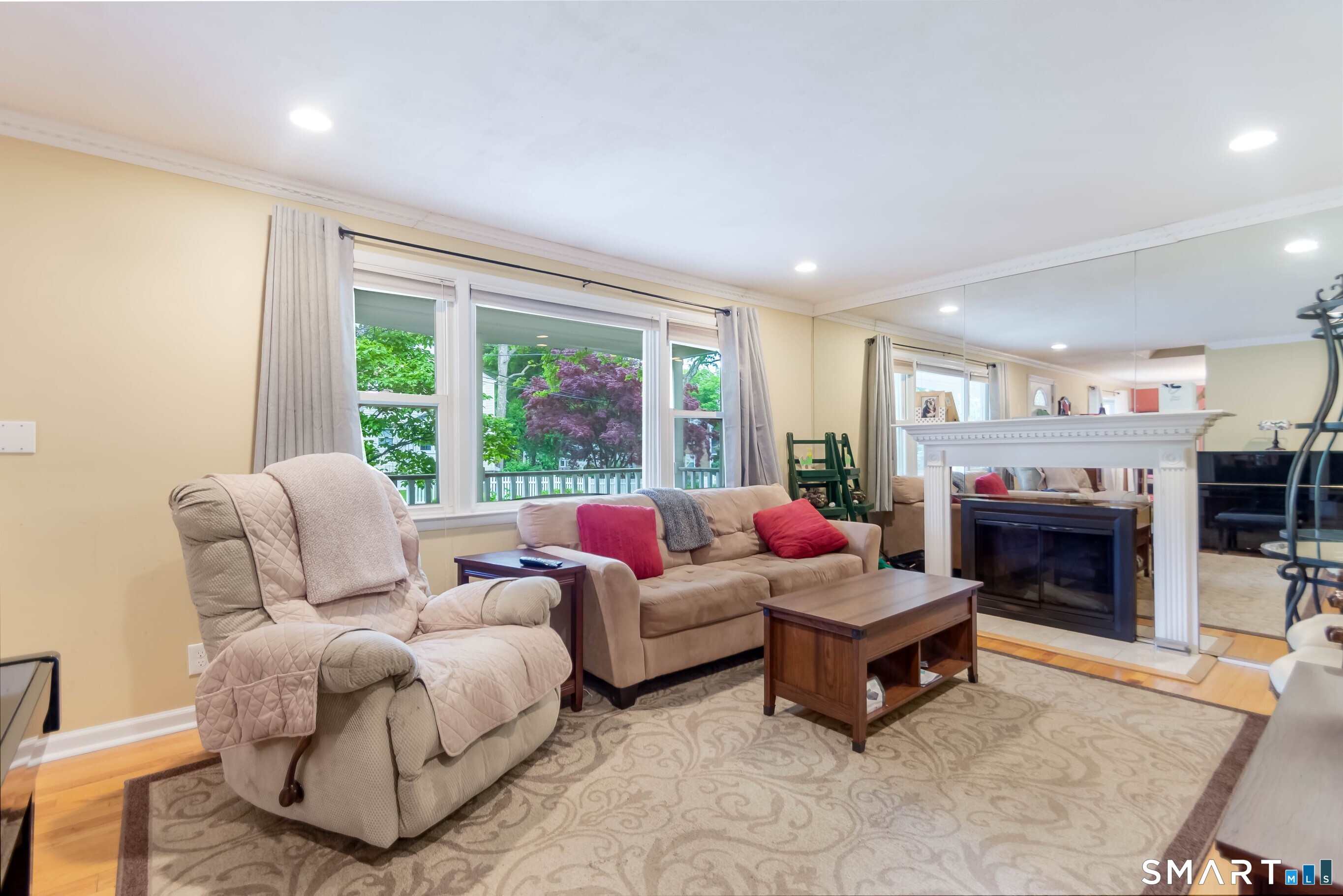 28 Raymonds Drive