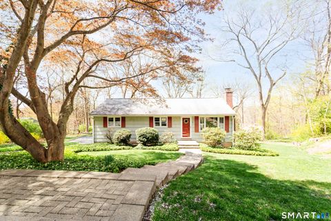 Photo of 54 Bunnell Circle, Fairfield, CT 06825 (MLS # 24168103)