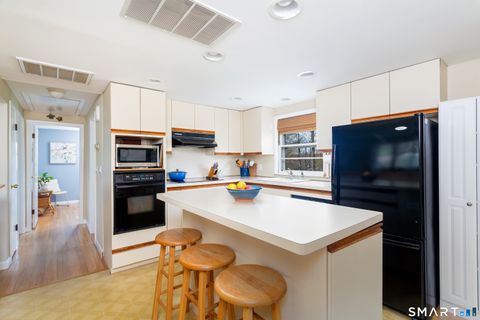 Tiny photo for 54 Bunnell Circle, Fairfield, CT 06825 (MLS # 24168103)