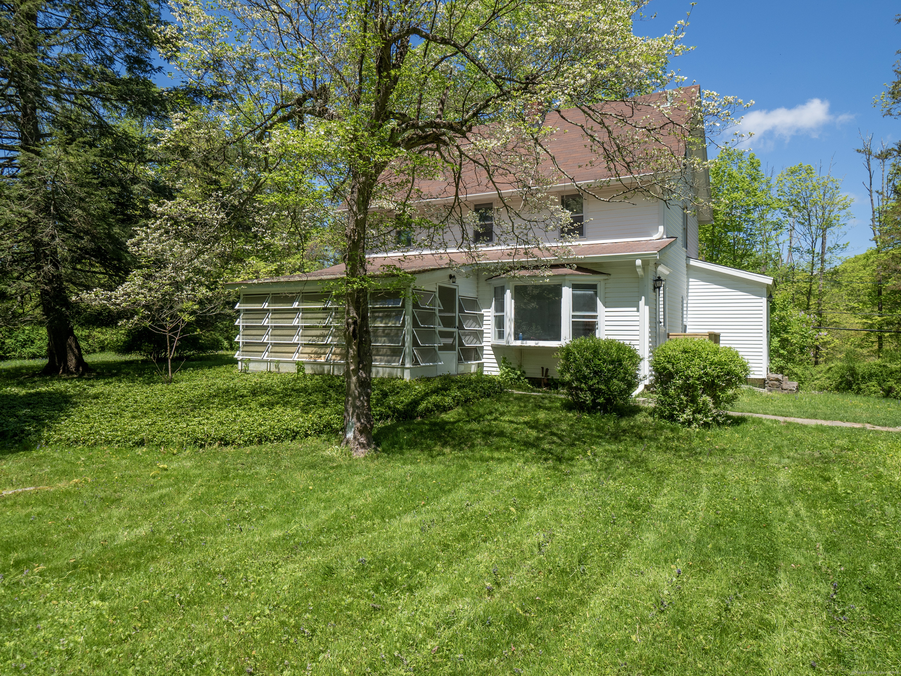 209 Peaceable Street