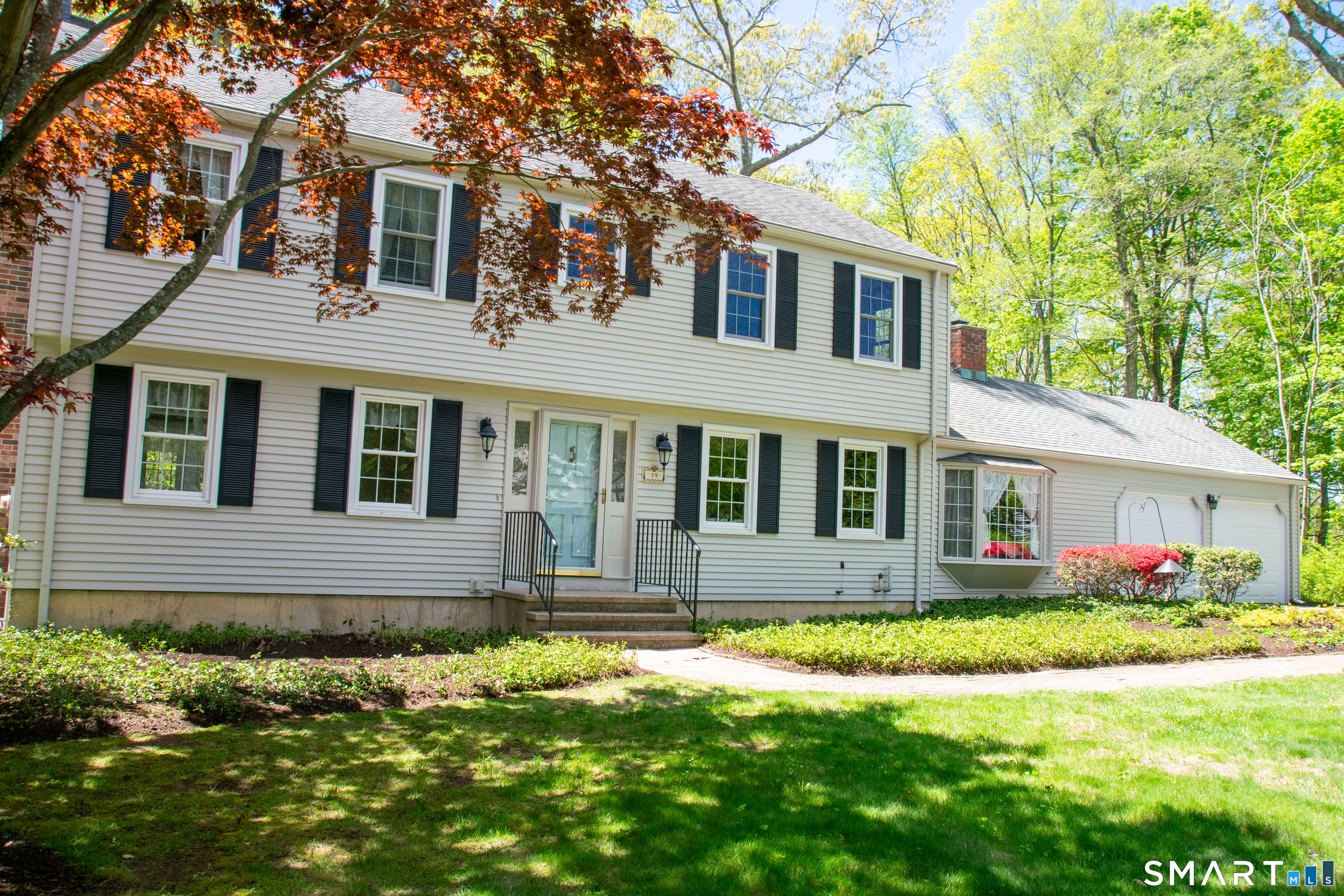 39 Churchill Lane