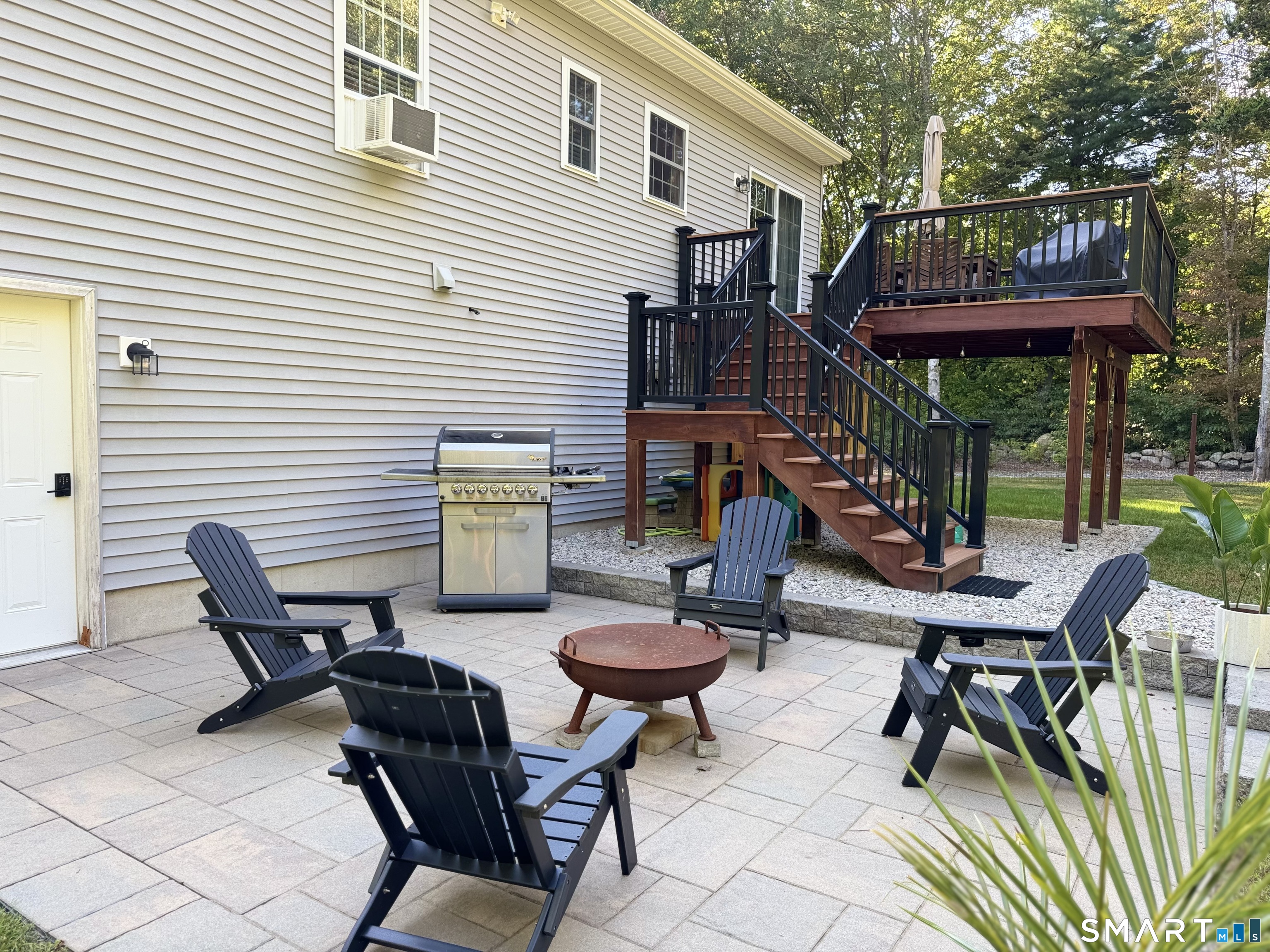 995 Old Colchester Road