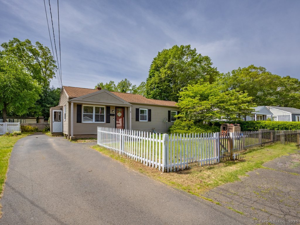 36 Lawncrest Drive