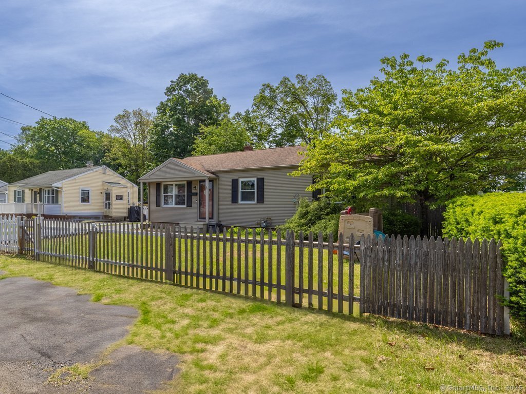 36 Lawncrest Drive