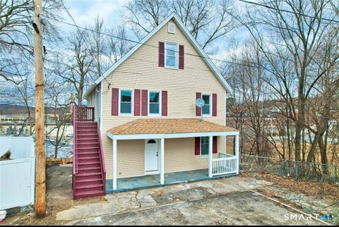 Multifamily For Rent - 34 Lester Street #2<br/> New Haven County, Ansonia, CT 06401