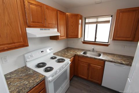 Tiny photo for 1400 Meriden Road #APT 5-2, Waterbury, CT 06705 (MLS # 24142473)