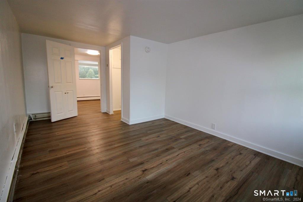 525 Boston Post Road 1
