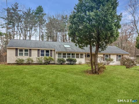 Homes For Sale - 9 Bridlepath Road<br/> Simsbury, CT 06092