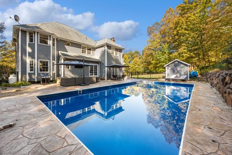 240 Patriot Road Southbury CT 06488