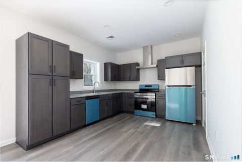 Condo For Rent - 75 High Street<br/> Plymouth, CT 06786