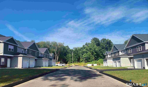 75 HIGH ST, TERRYVILLE, CT 06786 - Image bfc5b449f7c14b426dc09df03f0b1dcb/4179902120