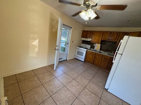 Tiny photo for 30 Knoll Place, Bridgeport, CT 06610 (MLS # 24143774)