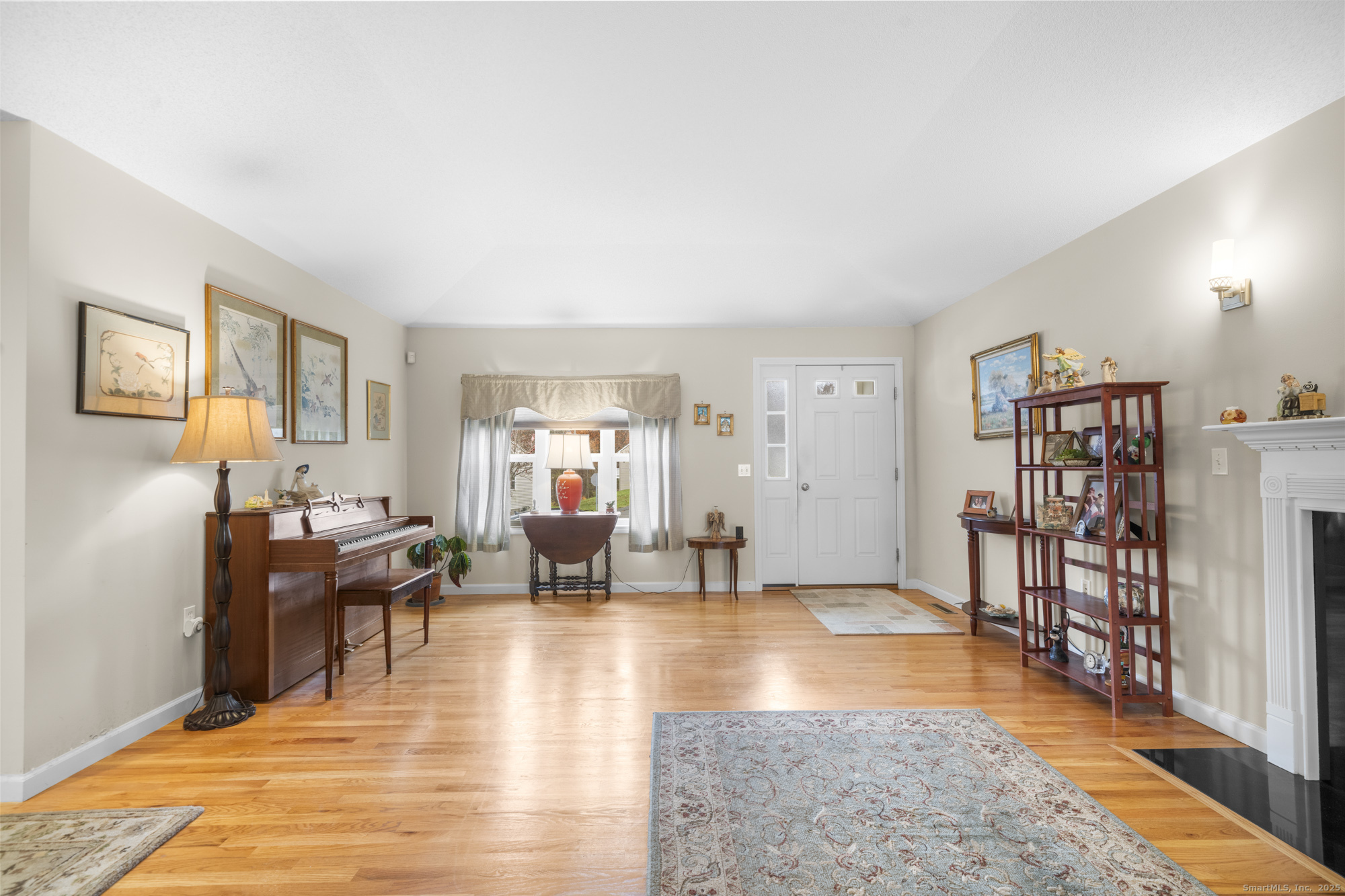 12 Woodridge Drive 12