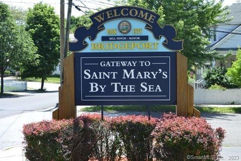 Tiny photo for 33 Circular Avenue #3rd Floor, Bridgeport, CT 06605 (MLS # 24143708)