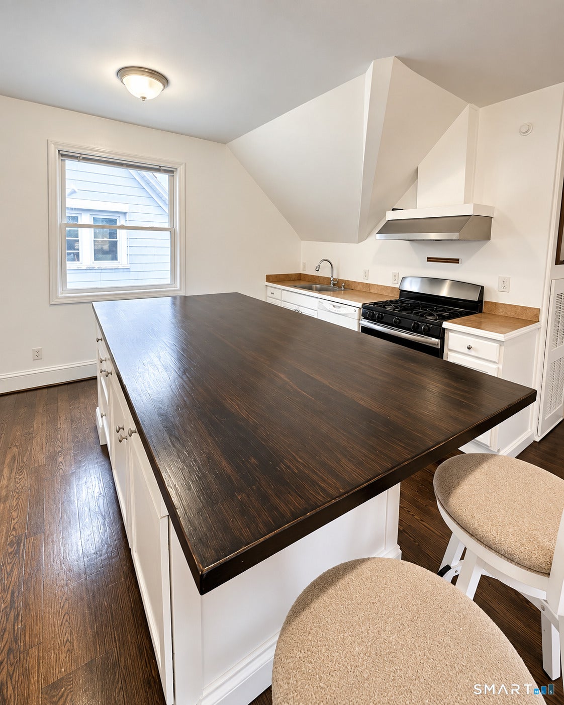 145 Lenox Avenue 3
