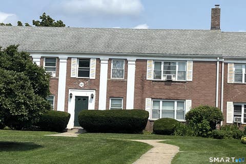 Photo of 34 Standish Road #4, Stamford, CT 06902 (MLS # 24196139)