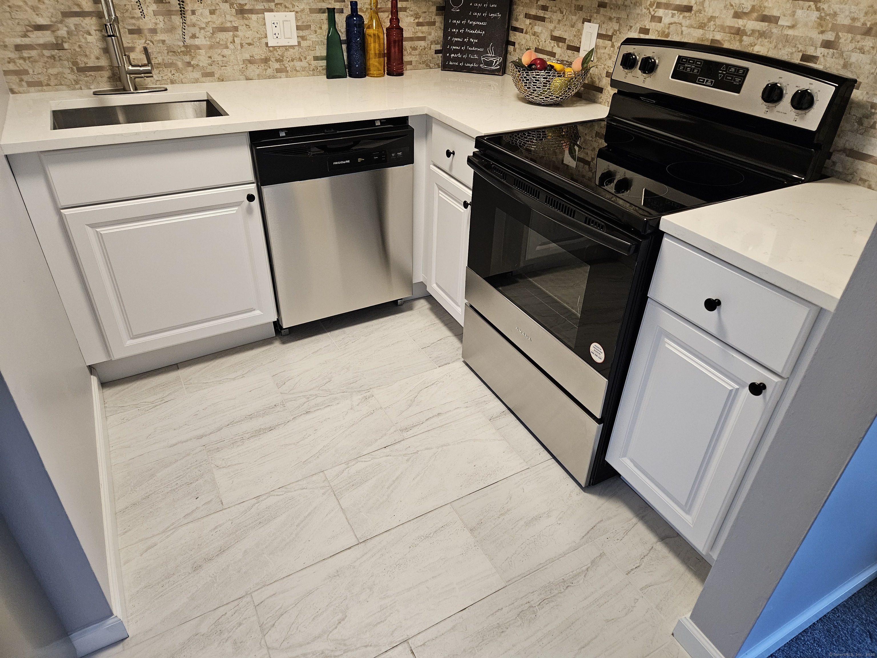 228 Burgundy Hill Lane #228, Middletown, Connecticut image 25
