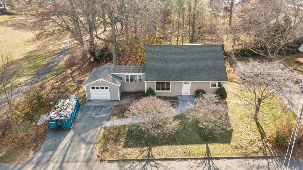 Photo of 181 Islandview Road, Stratford, CT 06614 (MLS # 24142517)