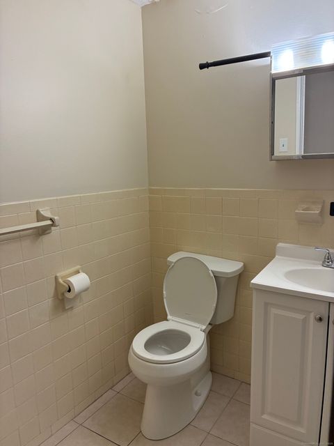 Tiny photo for 108 Oakwood Avenue #APT A3, West Hartford, CT 06119 (MLS # 24151975)