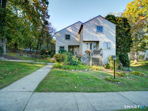 Photo of 2 Meeting House Road #C, Stratford, CT 06614 (MLS # 24212696)