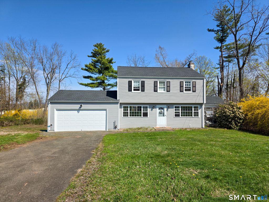 Photo of 41 Gail Drive, North Haven, CT 06473 (MLS # 24167736)