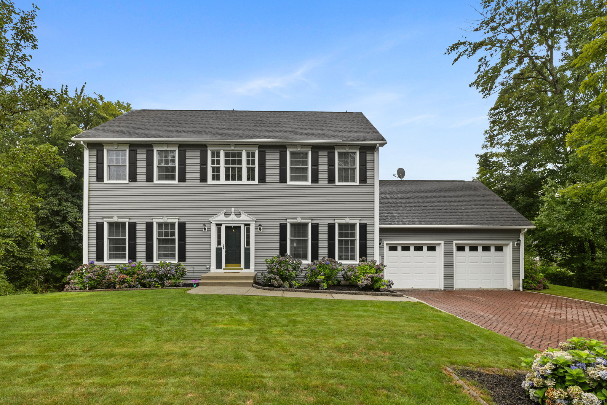 View Naugatuck, CT 06770 house