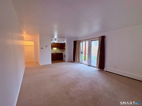 Photo of 1125 Waterbury Road #APT 1C, Cheshire, CT 06410 (MLS # 24145790)