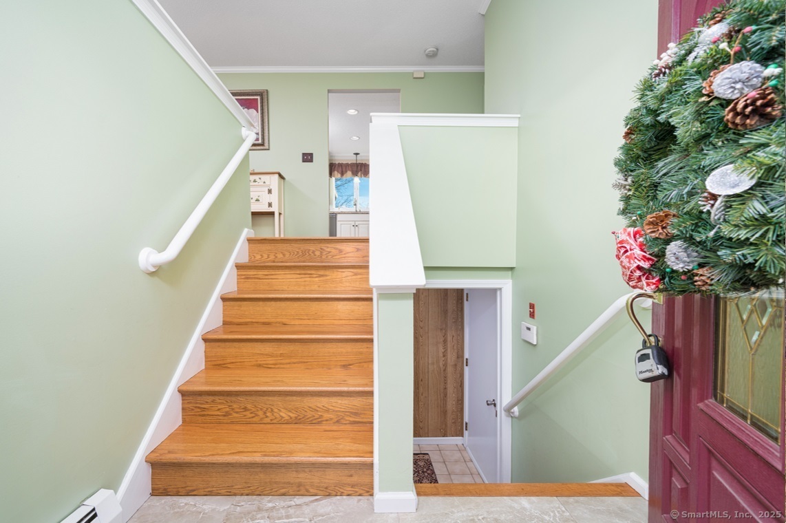 7 Bow Lane, Cromwell, Connecticut image 27