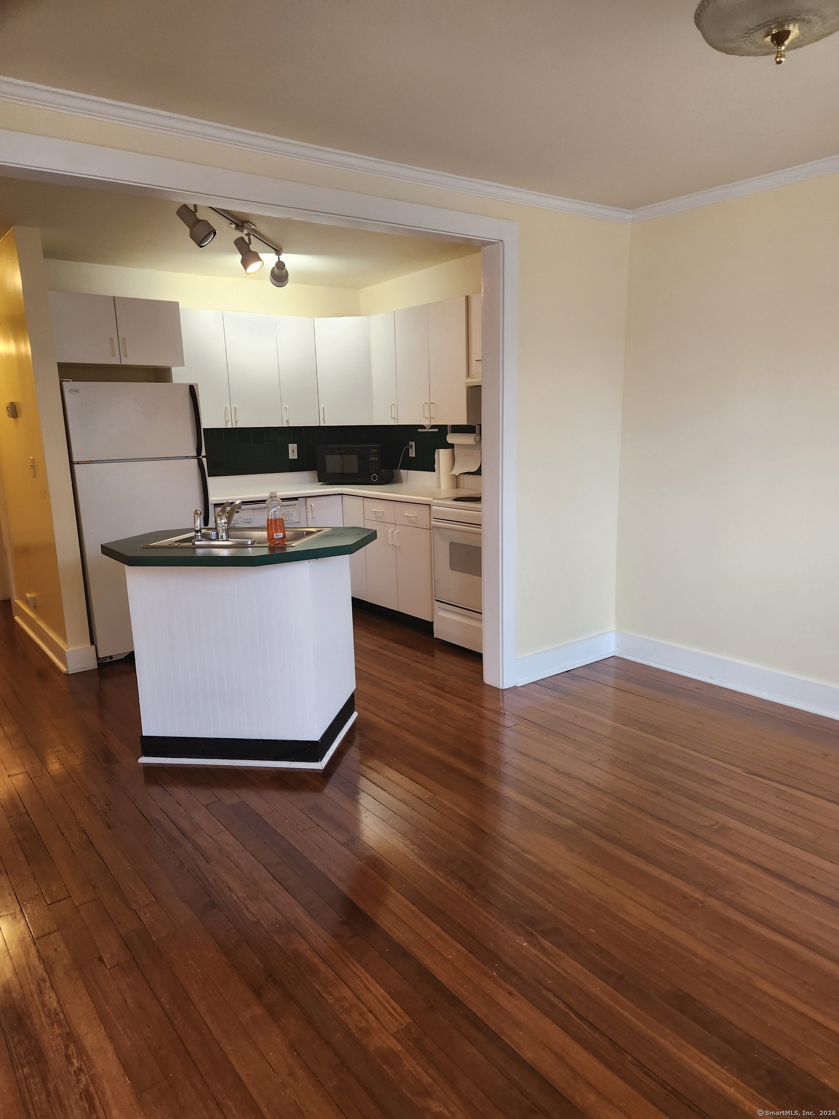 96 A Portland Avenue