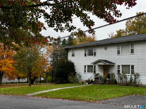 Photo of 48 Arnold Street #2D, Waterbury, CT 06708 (MLS # 24214820)