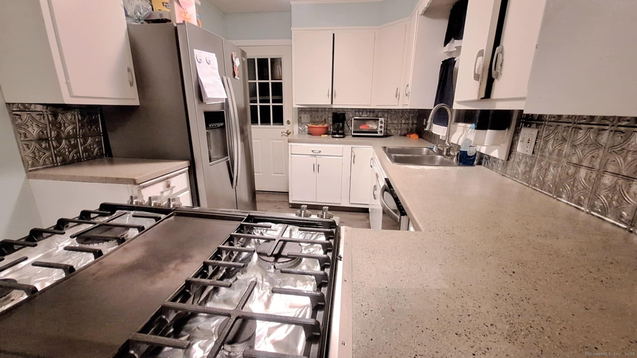 561 Brewer Street, East Hartford, Connecticut image 12