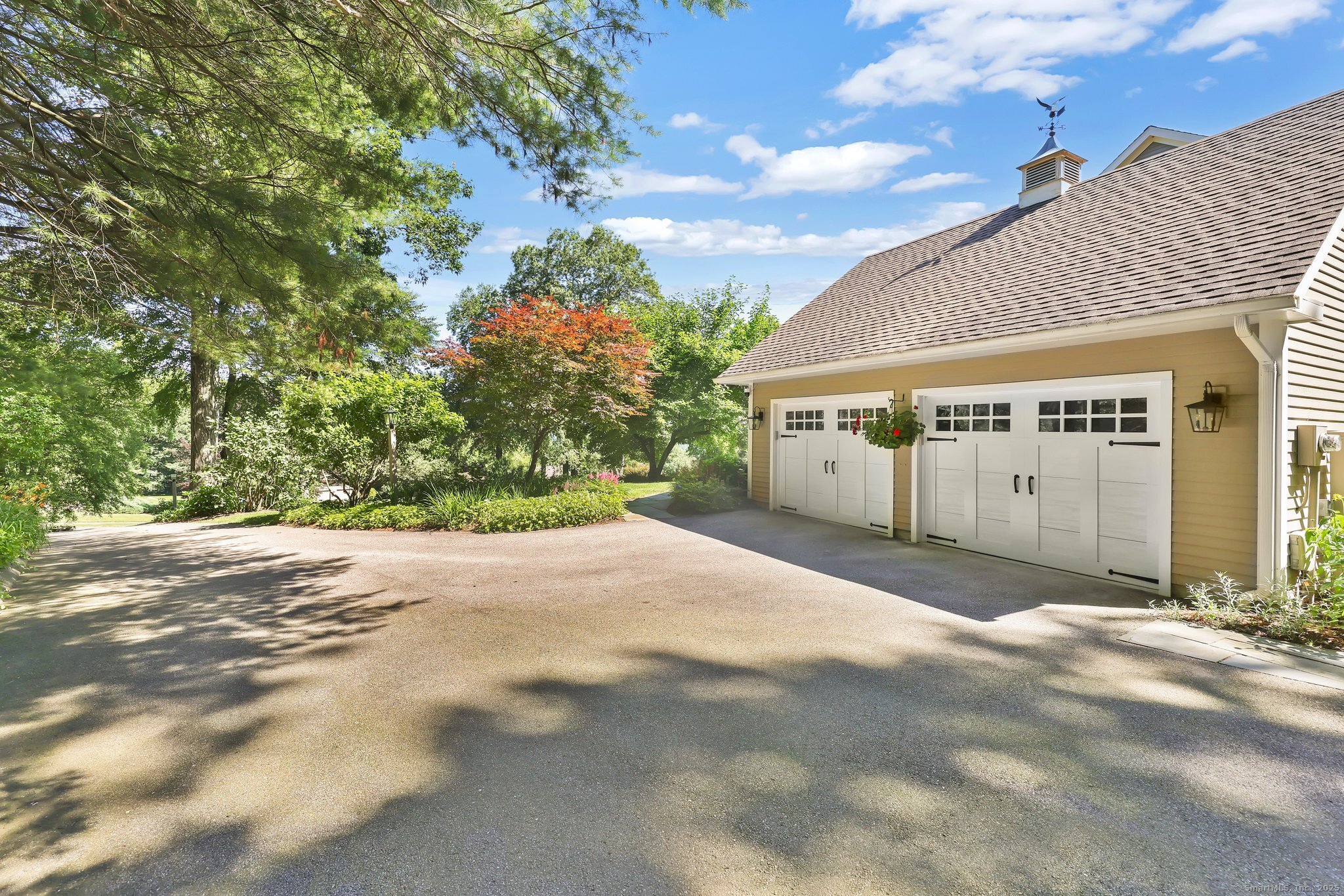 112 Old Farms Road