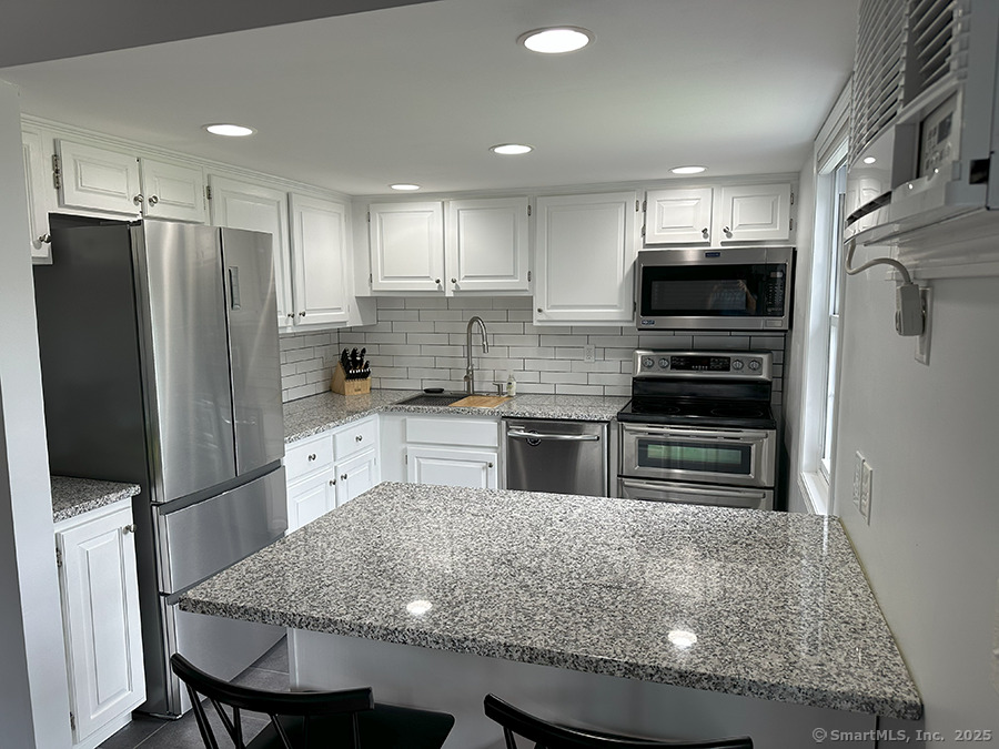 1 Abbott Road 180
