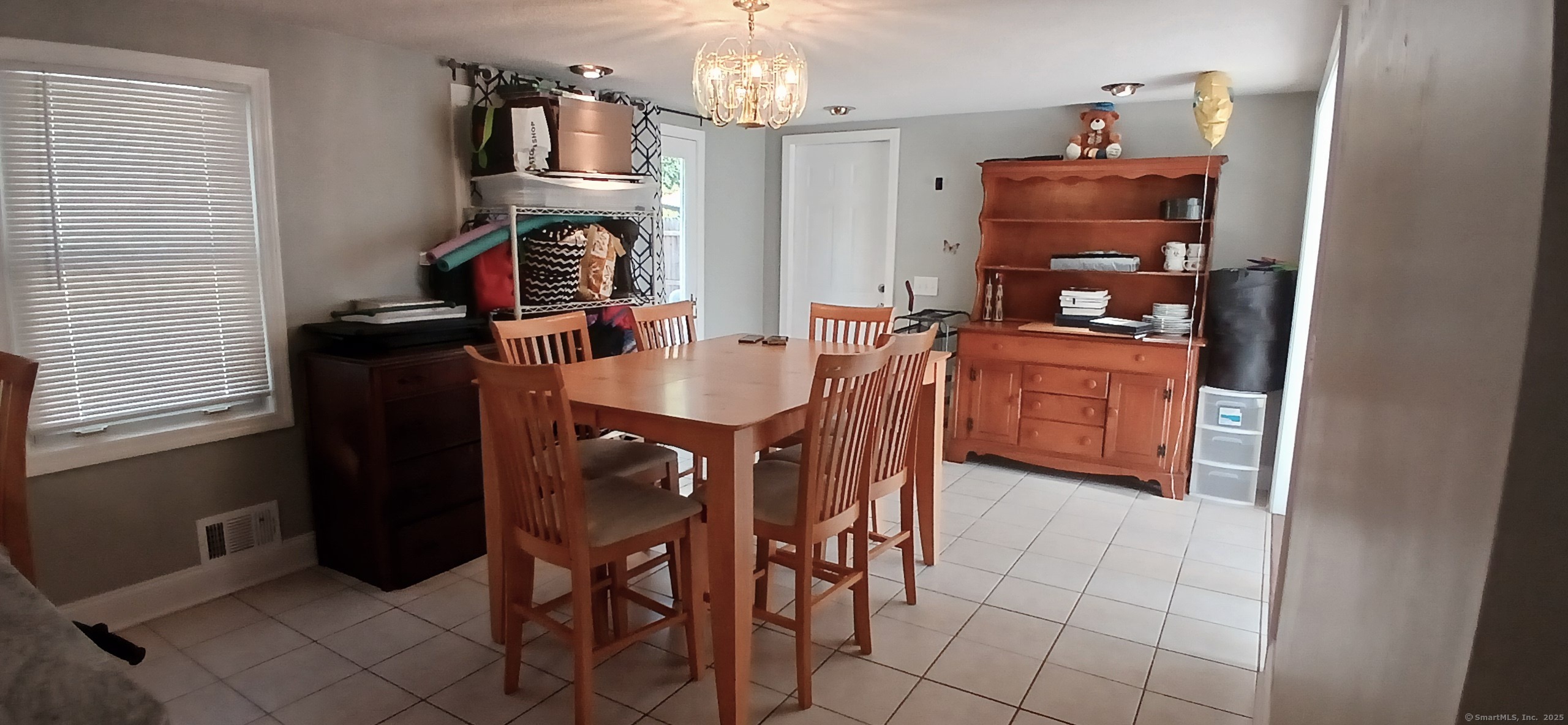 Torrington, Connecticut 06790, United States, 4 Bedrooms Bedrooms, ,2 BathroomsBathrooms,Residential,Active,197035