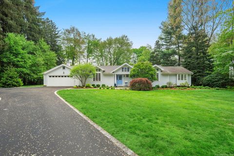 43 Green Meadow Lane New Canaan CT 06840