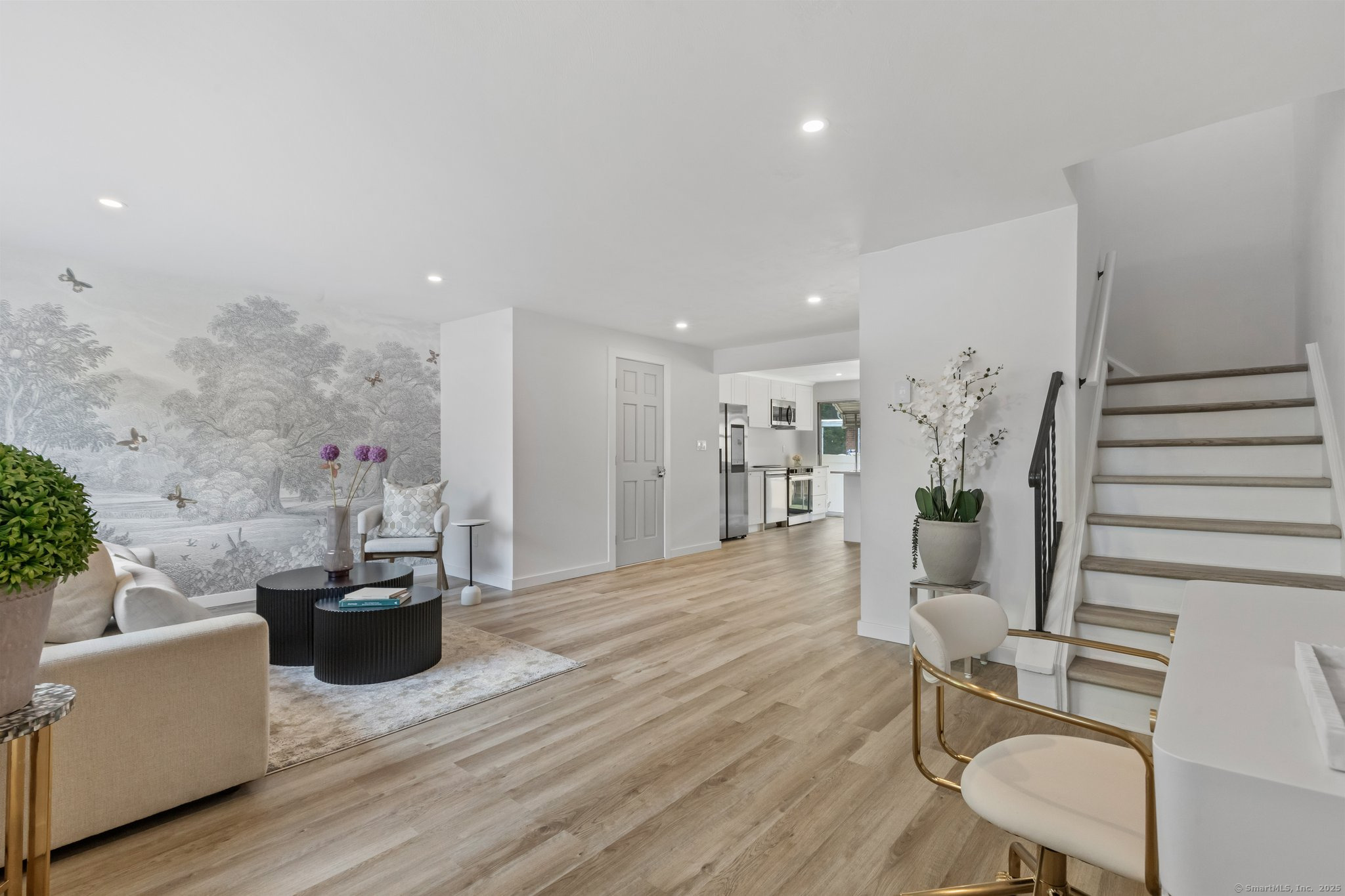17 Avon Lane, Stamford, Connecticut image 6