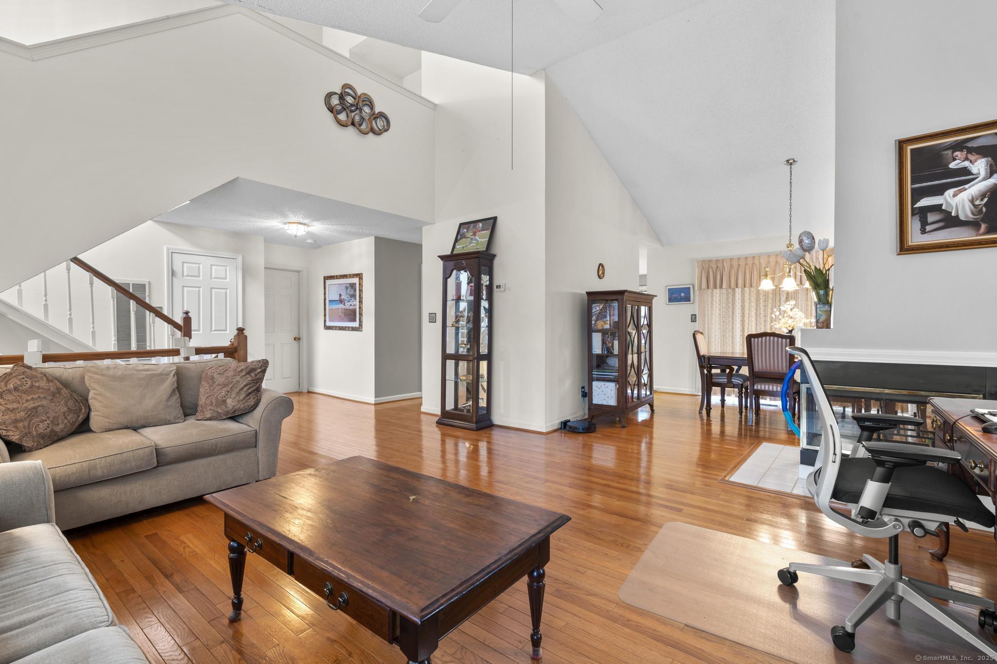 21 Rivendell Drive #21, Shelton, Connecticut image 15