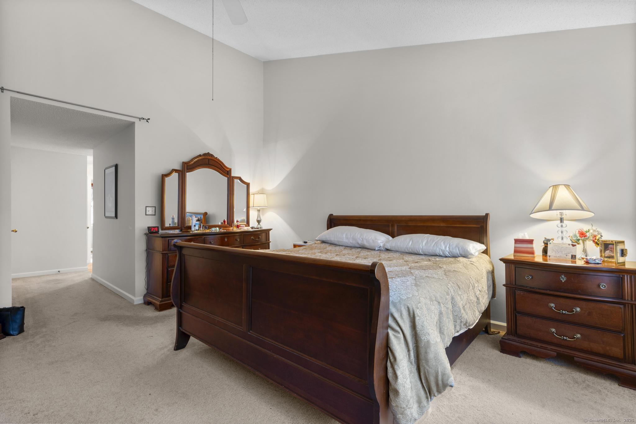 21 Rivendell Drive #21, Shelton, Connecticut image 25