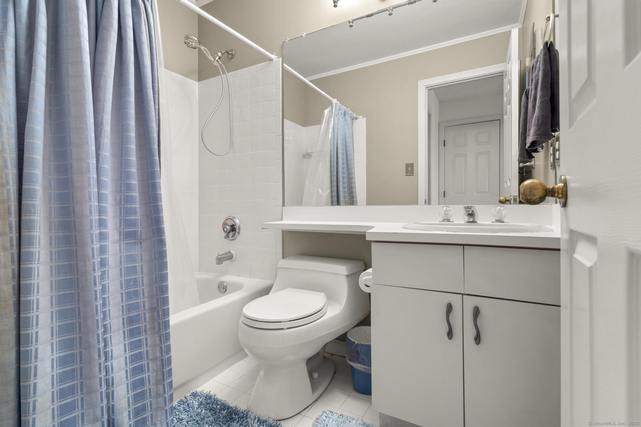 21 Rivendell Drive #21, Shelton, Connecticut image 29