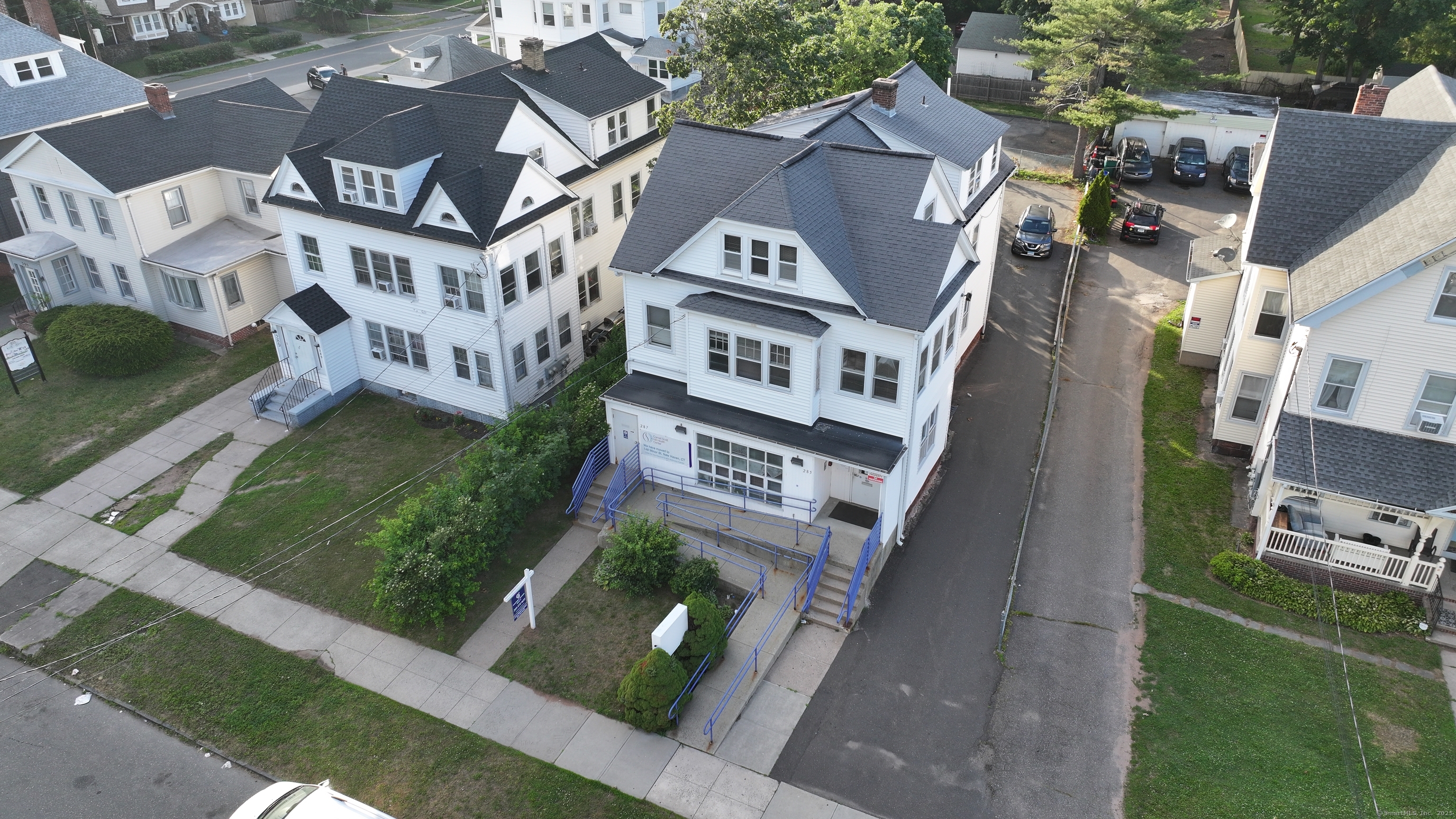 285 Main Street