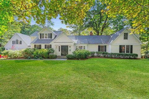 758 Smith Ridge Road New Canaan CT 06840