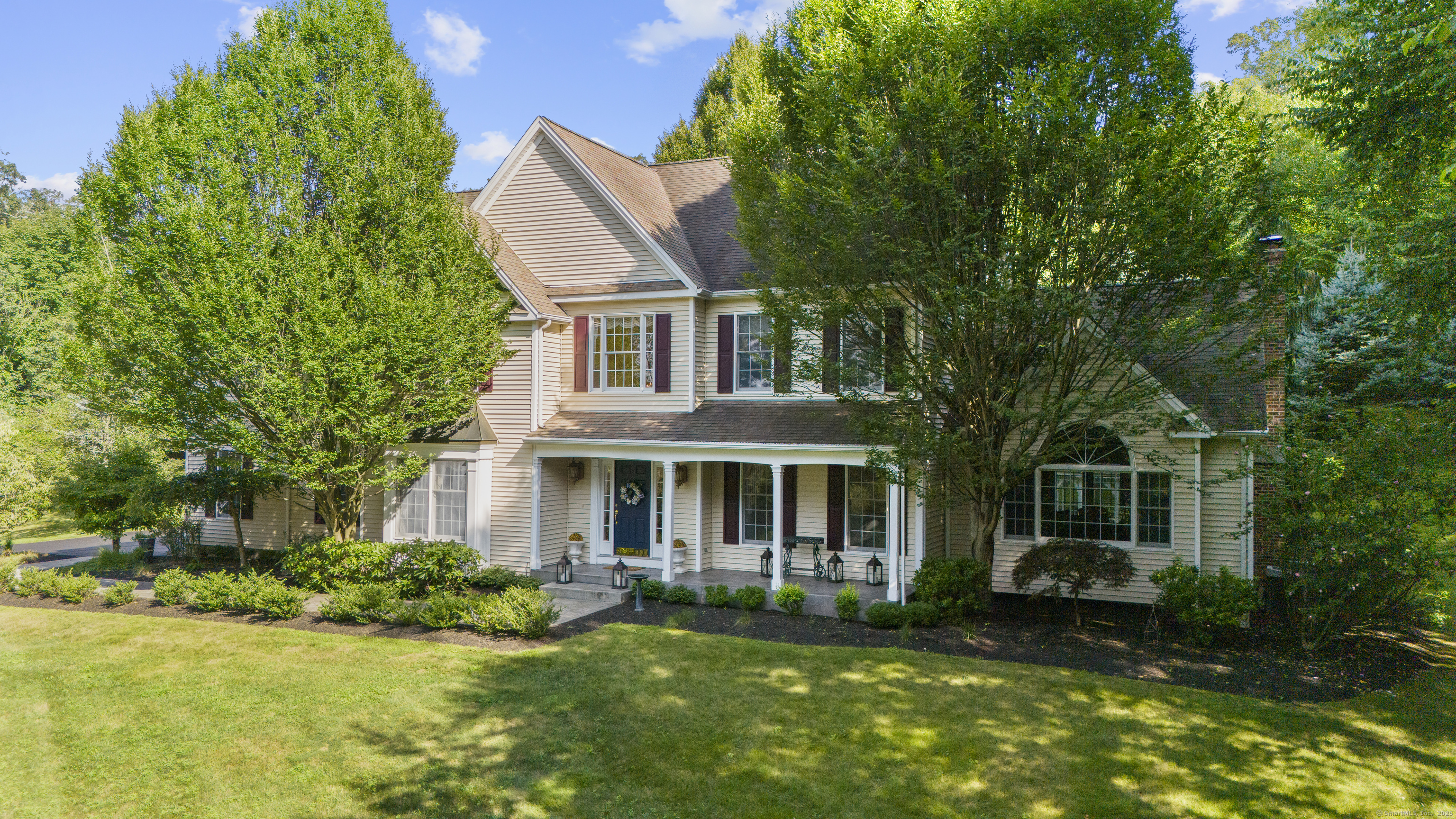 81 Valley Stream Lane