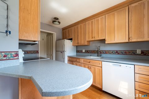 Tiny photo for 85 River Road #G2, Essex, CT 06426 (MLS # 24170230)