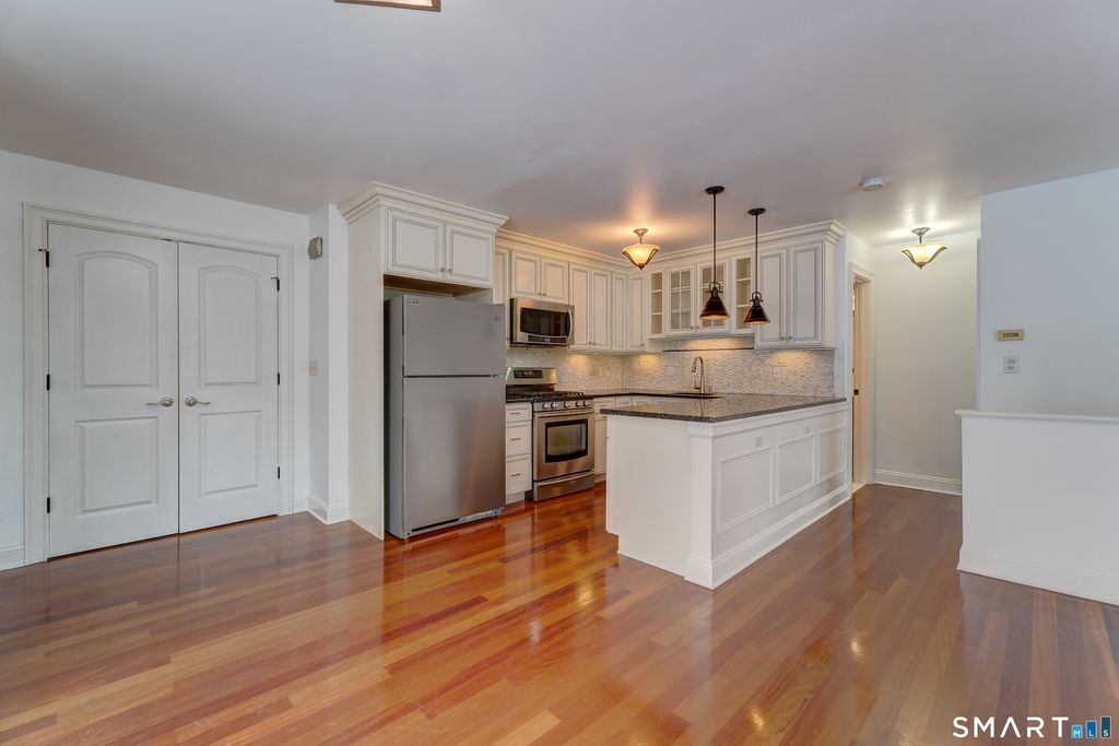 Photo of 675 Townsend Avenue #152, New Haven, CT 06512 (MLS # 24145392)