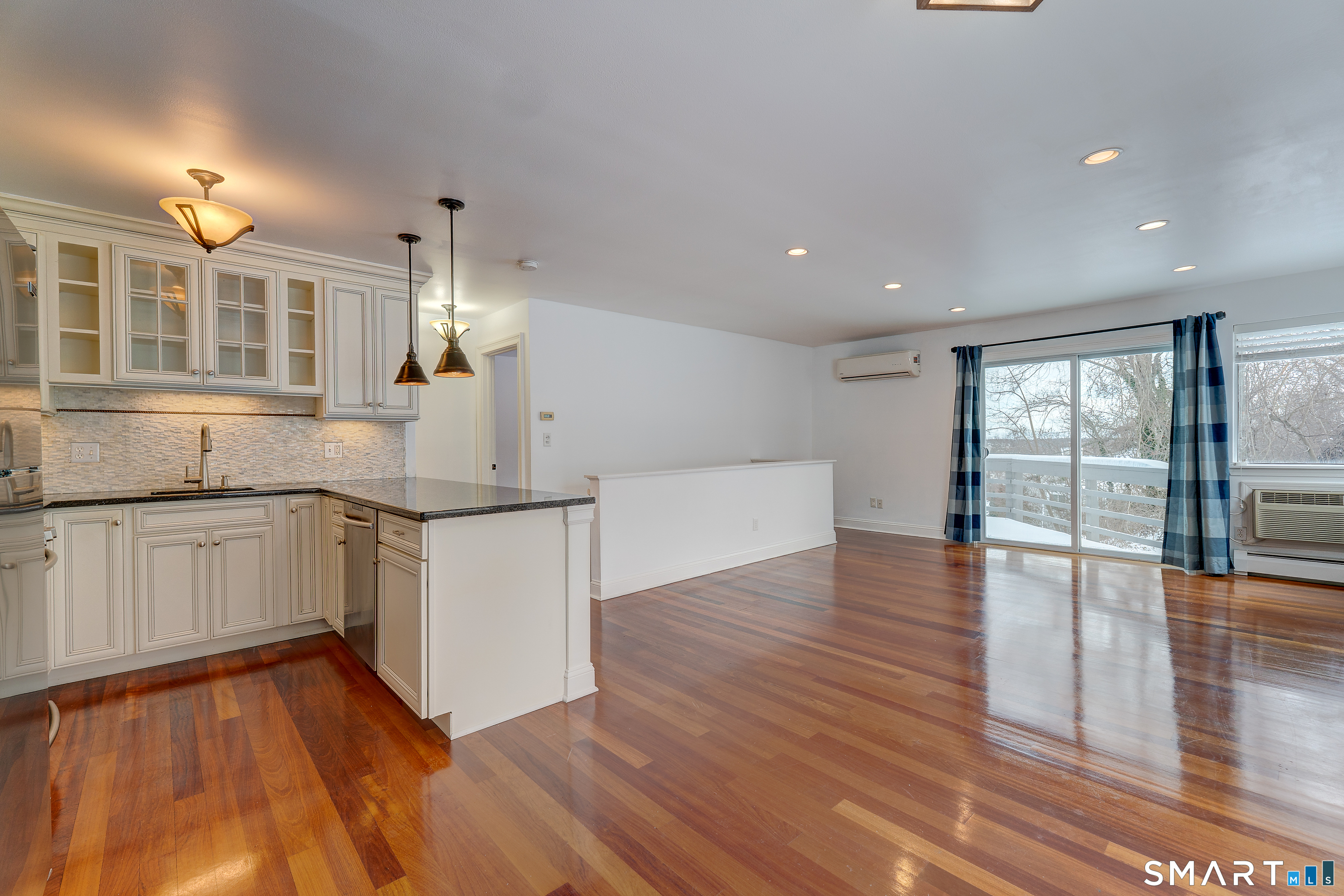 675 Townsend Avenue 152