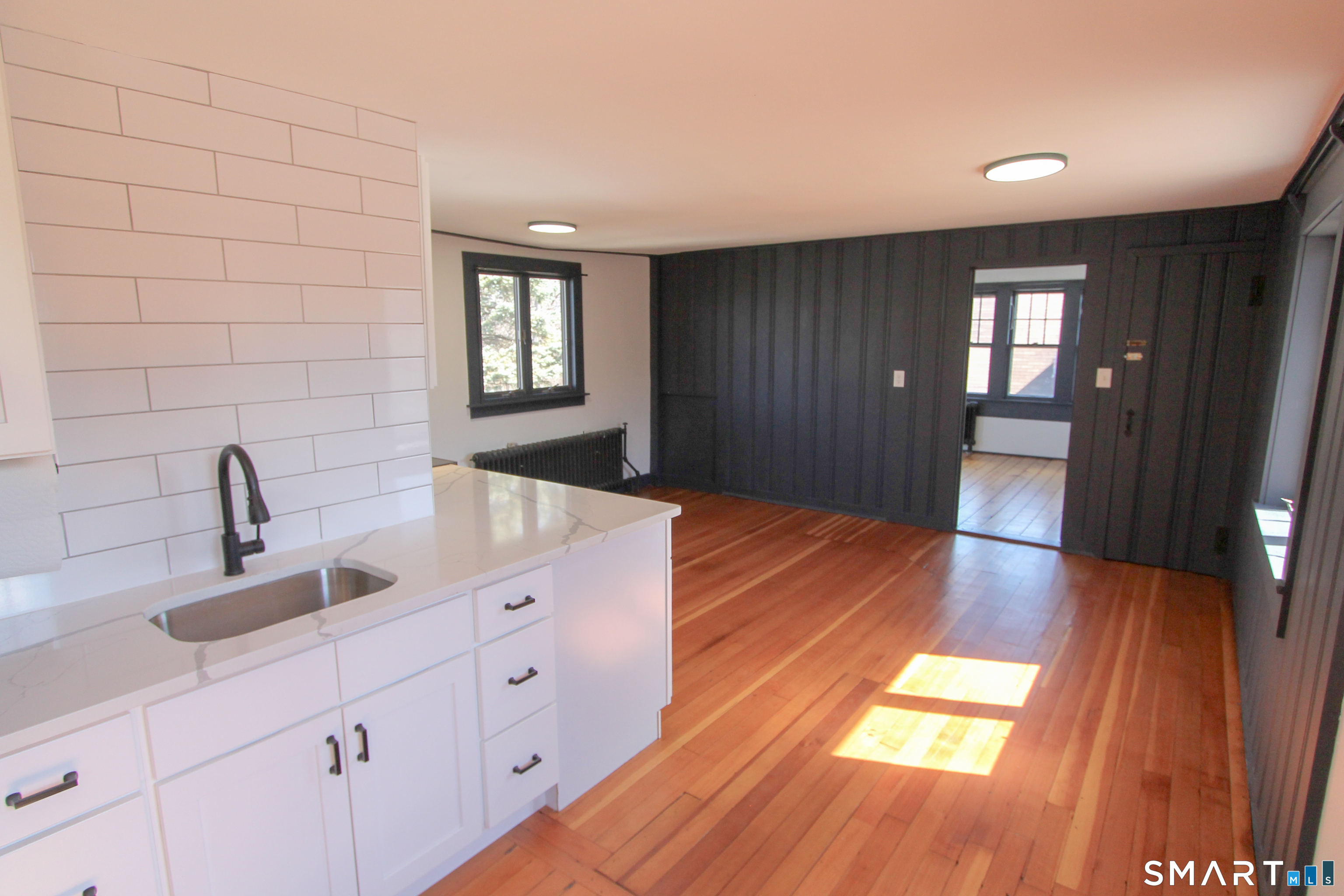 883 Worthington Ridge 2nd Floor