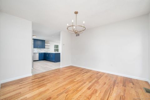 Tiny photo for 16 Landing Circle, Windsor, CT 06095 (MLS # 24143352)