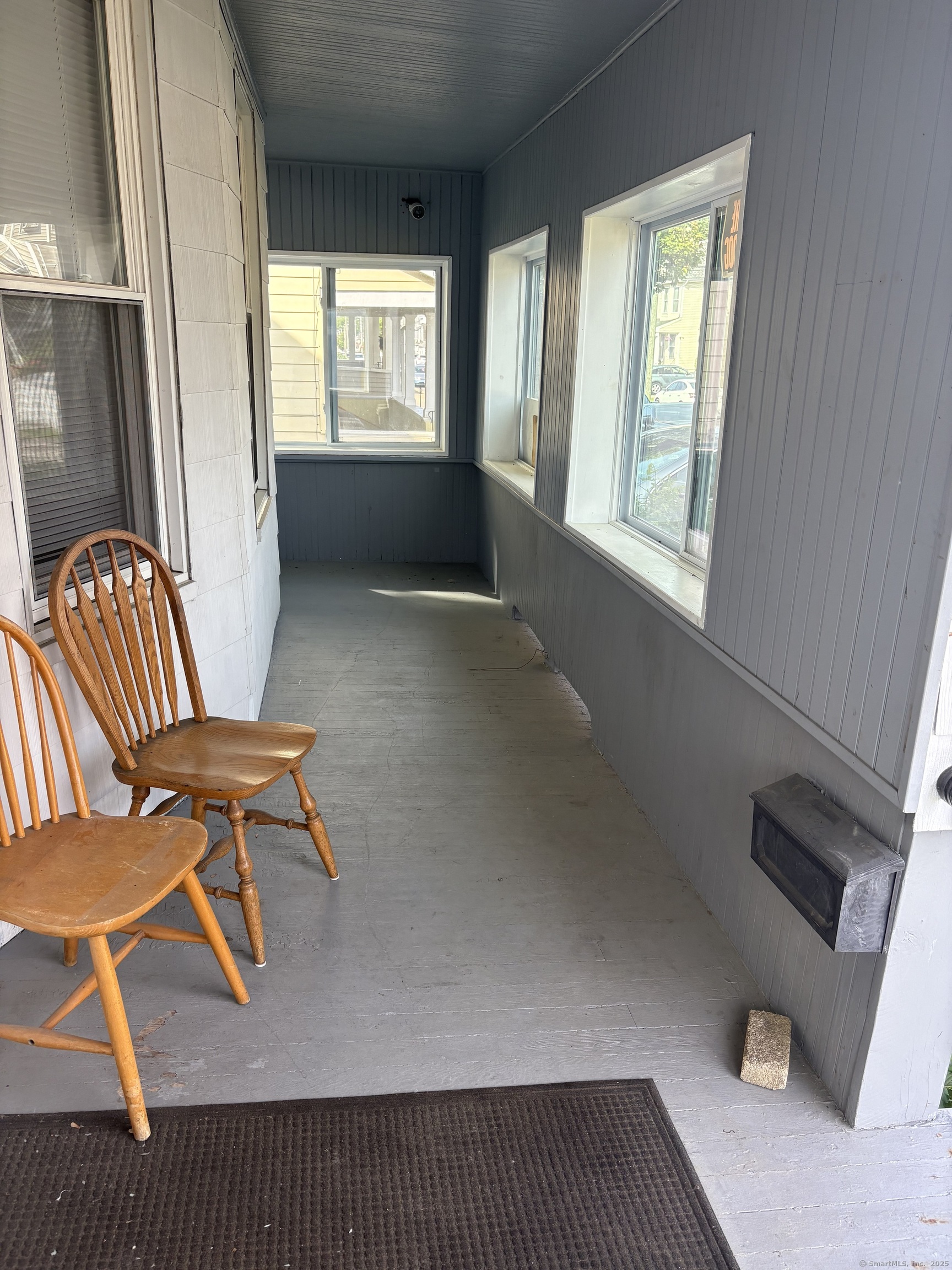 33 Jackson Avenue